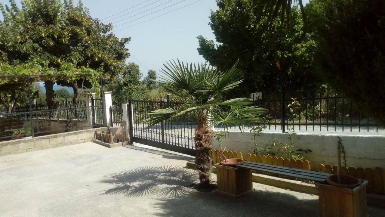 Апартаменты Residenza Monopati Beach Methoni Pierias Экстерьер фото